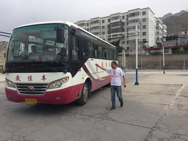 做到兩點(diǎn)，輕松考試，順利拿證