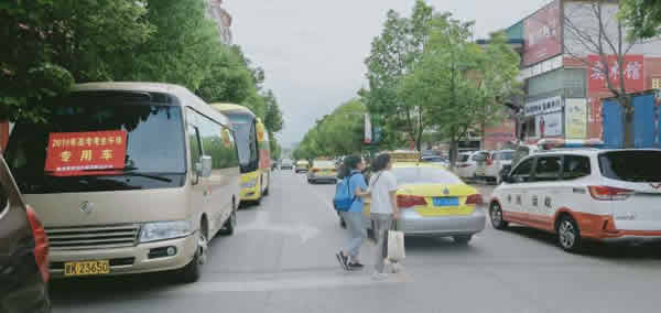 又是一年高考季，又到愛心送考時