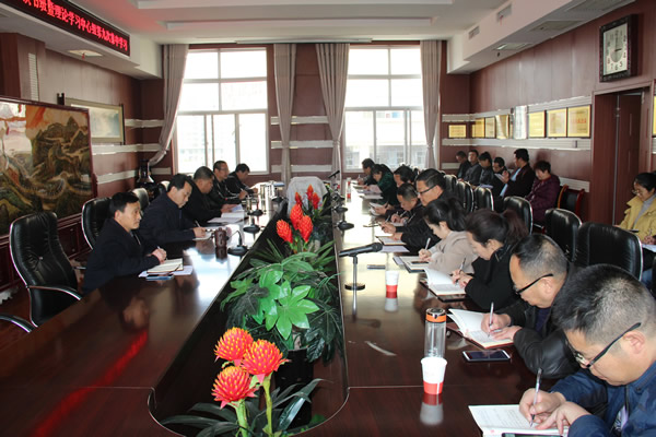 隴運(yùn)集團(tuán)公司黨委召開(kāi)“不忘初心、牢記使命”主題教育讀書班暨理論學(xué)習(xí)中心組第九次集中學(xué)習(xí)（擴(kuò)大）會(huì)議