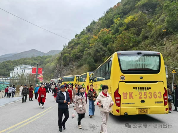 新作風(fēng)煥發(fā)新氣象 新?lián)?dāng)展現(xiàn)新作為—潤華旅游客運(yùn)公司工作紀(jì)實（七）