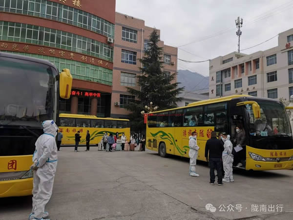 新作風(fēng)煥發(fā)新氣象 新?lián)?dāng)展現(xiàn)新作為—潤華旅游客運(yùn)公司工作紀(jì)實（七）