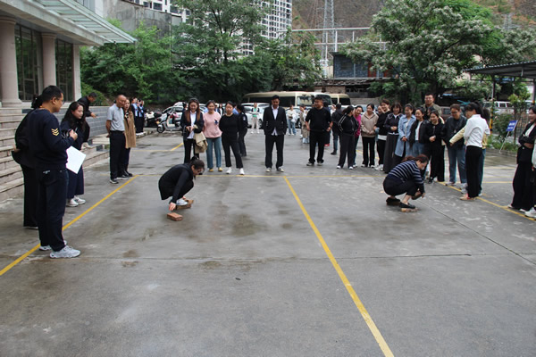 活力運動展風(fēng)采 奮進(jìn)建功正當(dāng)時——隴運集團(tuán)成功舉辦慶“五一”迎“五四”職工文體活動